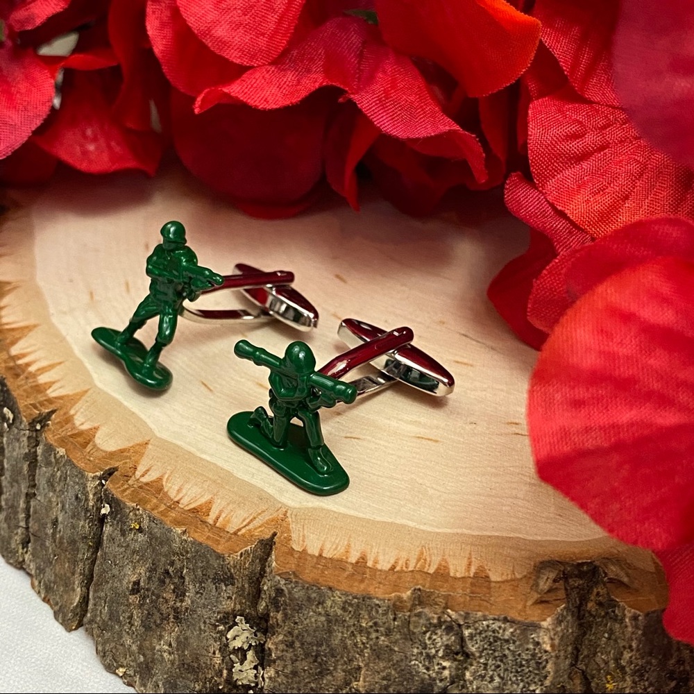 Green Army Men Military Soldier Cufflinks - Picture 8 of 15